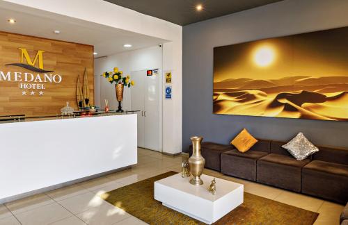 المنظر الخارجي, Hotel Medano in Trujillo City Center
