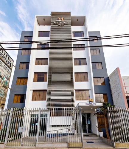 المنظر الخارجي, Hotel Medano in Trujillo City Center