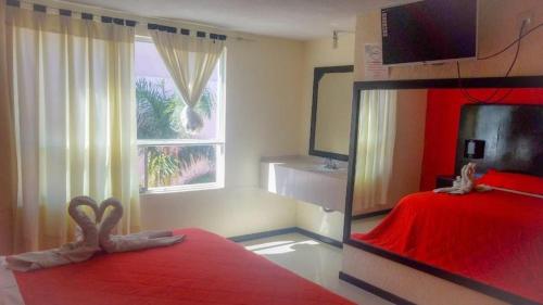 LOVERS HOTEL
