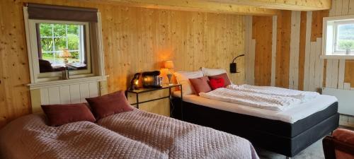 Rødseth Gårdsovernatting Familierom (Rødseth Gardsovernatting Familierom) in Molde