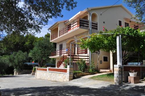 Apartments and rooms by the sea Supetarska Draga - Gonar Rab - 2002 - image 7