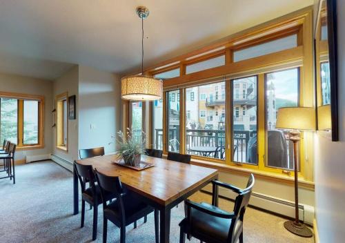 Lion Square Lodge Condos by MC Luxury Rentals - image 4