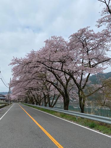 花緑里-Hanamidori-乙原のやど 岐阜下呂温泉郡上飛騨金山湖畔リゾート