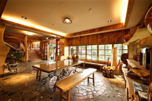 Lobby, Shangrila Leisure Farm - Song Luo Resort in Dongshan Township