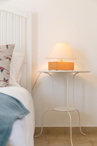 Modern Algarve Villa with Heated Pool and Beach Access