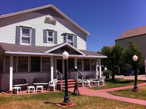 Pullman House Inn