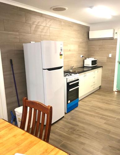 Bay Lodge in เดนแฮม