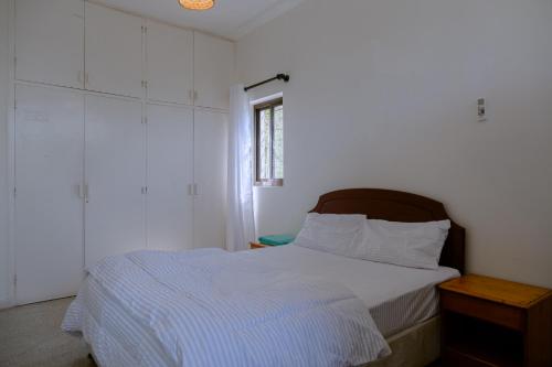 DSM Sea View Apartment - image 5