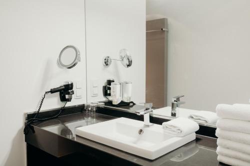 Hotel Crystal - image 13