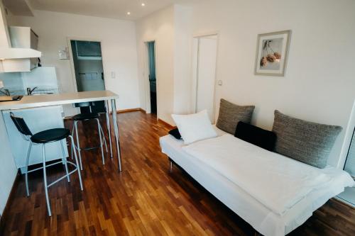 Hotel Crystal - image 8