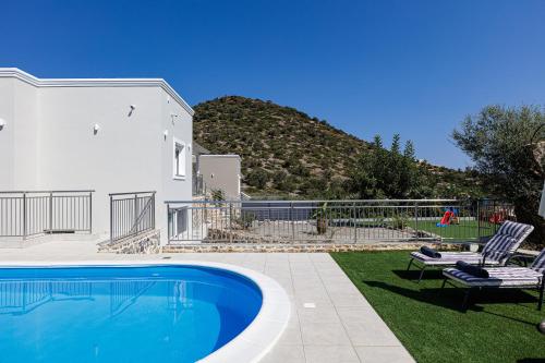 Brand New Family Villa Basilicata Gloria w/ Pool & Kid's Play Area