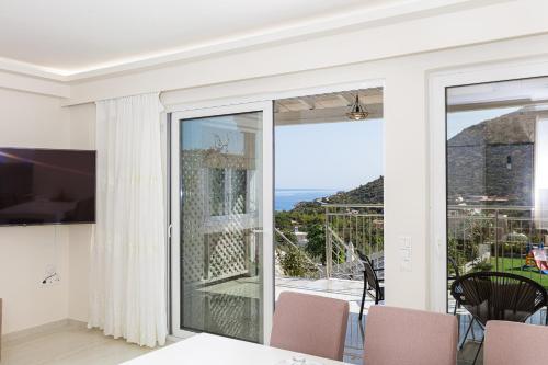 Villa with Private Pool image 10