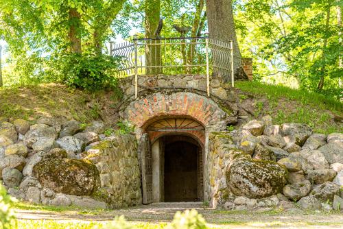 Taujėnų dvaro svečių namai Taujėnų dvaro svečių namai