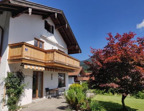 Ferienwohnung Lorenz - Apartment - Ruhpolding