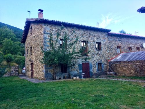  Agradable casa rural fuentes Carrionas in Vidrieros