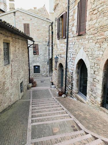 Hotel La Fortezza - Tap to explore photos