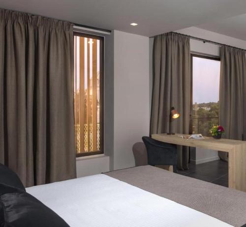  Azur Suites in Athen