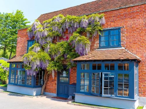 The Broad Leys - Accommodation - Aylesbury