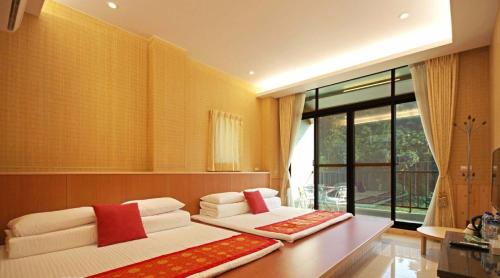 Qian's Garden Inn in Lugu Township