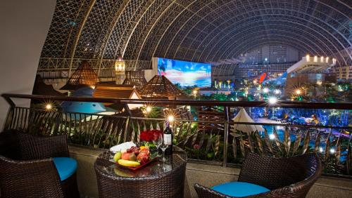 319208644 InterContinental Chengdu Global Center by IHG