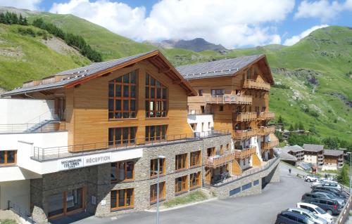 Résidence Prestige Odalys Rochebrune Les Cimes - image 6