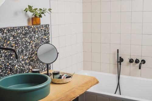 Le Garage Biarritz Hôtel