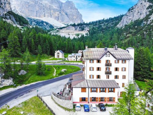 Viesnīcas āriene, Hotel Al Sasso di Stria in Livinallongo