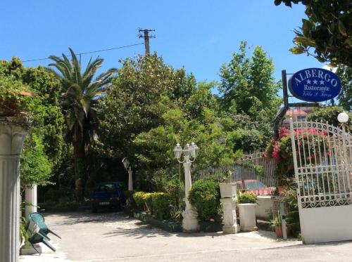 Albergo Santa Teresa - main image