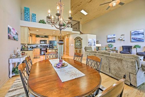 Quiet Cottage in the Forest on 2 5 Acres! - image 3