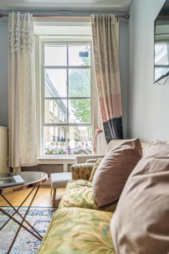 House close to kings cross - image 11