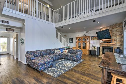 Galveston Island Home with Bayfront Fishing Pier!