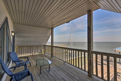 Galveston Island Home with Bayfront Fishing Pier!