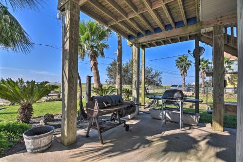 Galveston Island Home with Bayfront Fishing Pier!