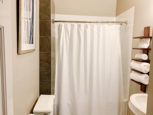 Queen Suite