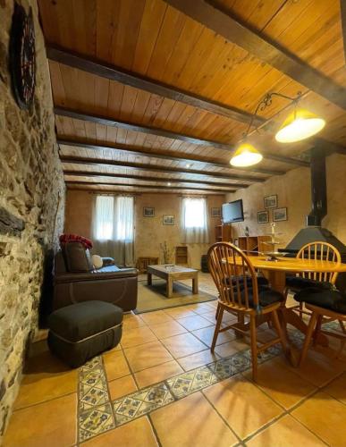 cal perelló (cal perello) in Capafons