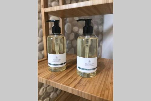 Pebbles King Studio