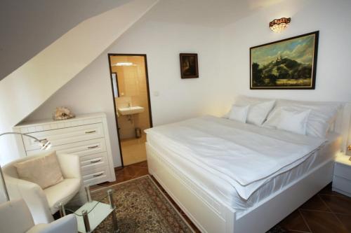 Restaurant penzion u Buchlovskeho zamku obrázok