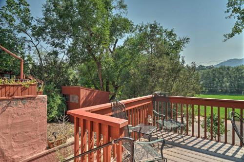 Colorful Bungalow By Pikes Peak and Garden of the Gods - image 5