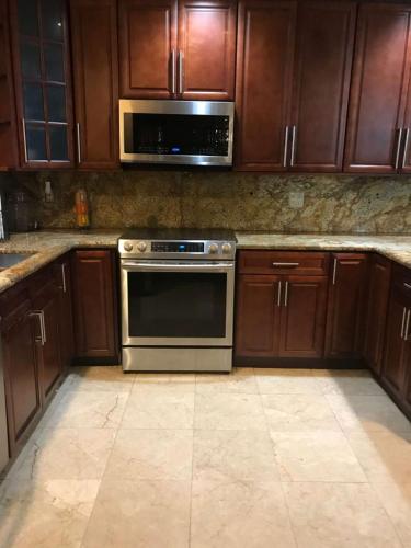 Cozy Guest House Florida, Tamarac in ทามารัก (FL)