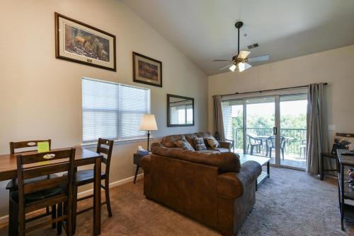 Suite Outlook - Resort Amenities - Penthouse - Close to Downtown - UPDATED - image 9