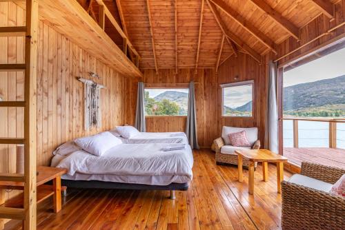 Terra Luna Lodge in Puerto Trankvilo