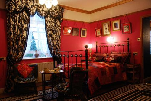 Priory House B&B And The Oriental Brewhouse Self Catering Accommodation