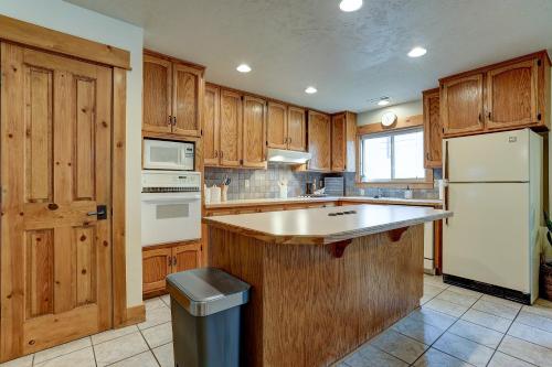 The Bend House home - image 11
