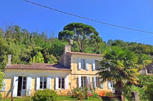 Le Pain de Lune Gîte et Chambre d'hôtes avec Piscine gîte à louer Caruel