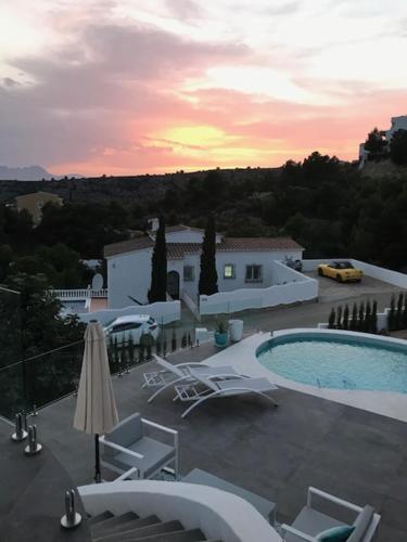 Precioso apartamento en una villa con piscina en Cumbre del Sol Moraira Benitachell