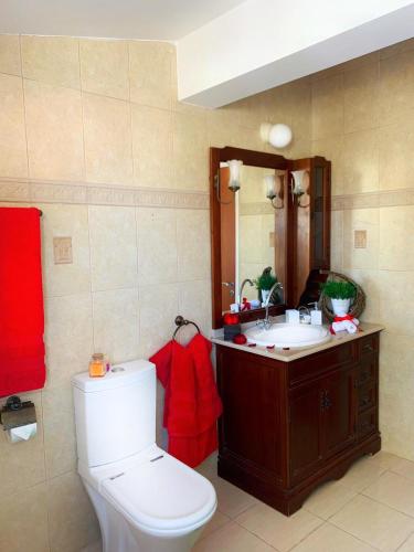 Beach Villa Roula 4 Bedroom in Ayia Napa