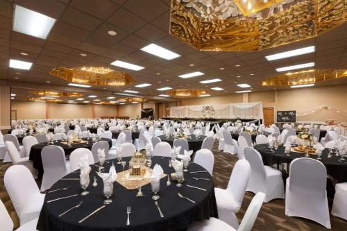 Meeting room / ballrooms, Ramada By Wyndham Fargo in Fargo (ND)