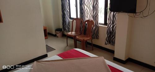 Red Star Holidays - image 5