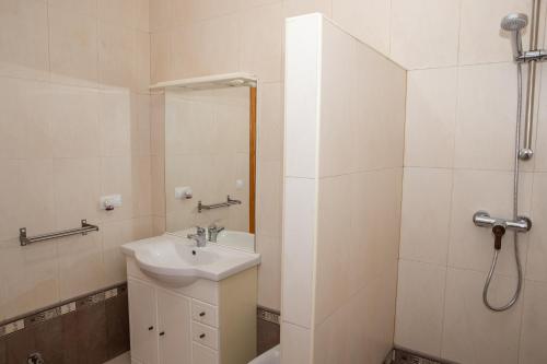 Casa Ana - delightful semi-detached villa with large swimming pool, tennis court and huge gardens pl