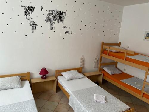 Rooms Deny - image 3